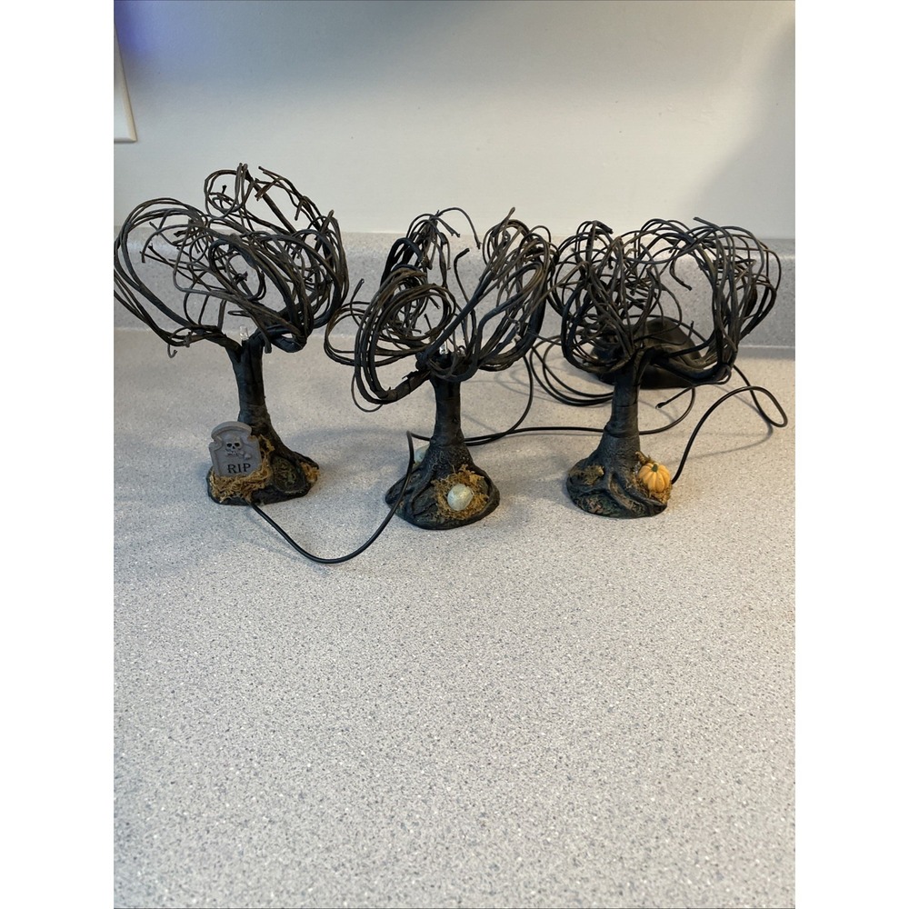 Dept. 56 Halloween Haunted Sounds Lit Trees Halloween Village Accessories
